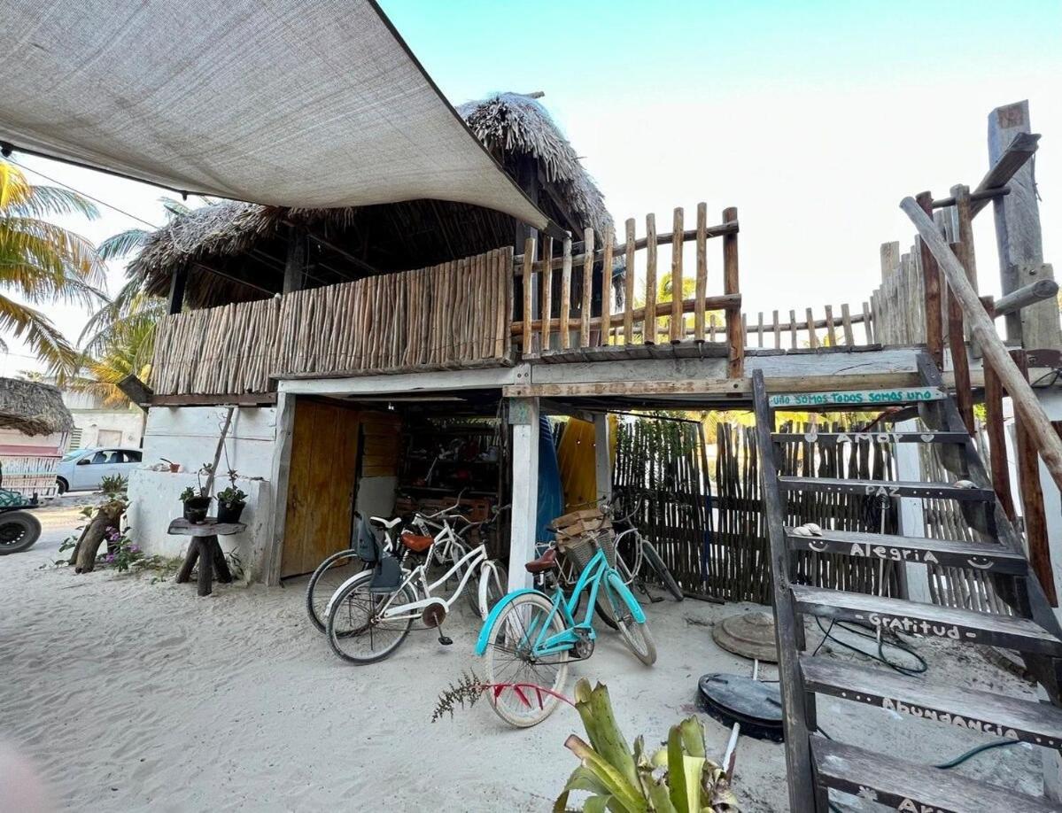 Casa Tropicana El Cuyo Exteriör bild